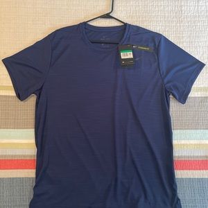 Men’s Nike DRI-FIT Shirt, Standard Fit XL